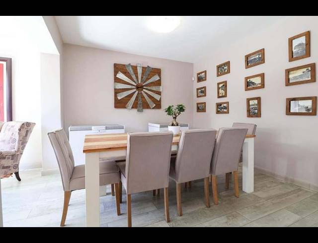 3 BEDROOM TOWNHOUSE FOR SALE IN HARTENBOS CENTRAL